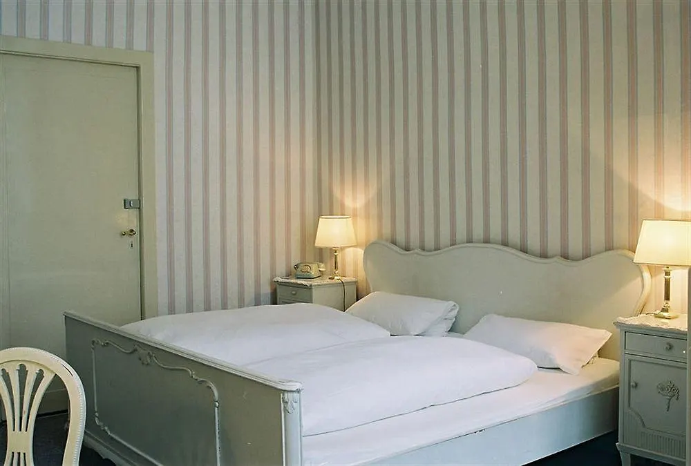 *** Hotel Hotel-Pension Funk Am Kurfuerstendamm Berlin Germany