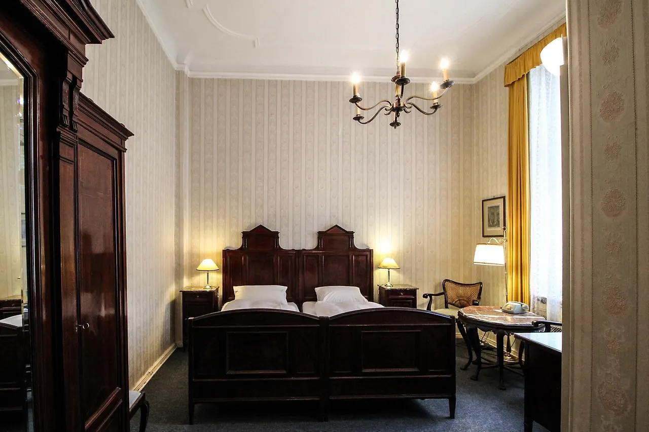 Hotel-Pension Funk Am Kurfuerstendamm Berlin
