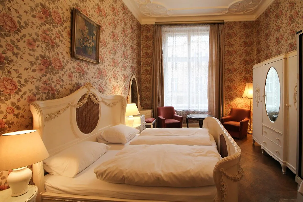 Hotel-Pension Funk Am Kurfuerstendamm Berlin