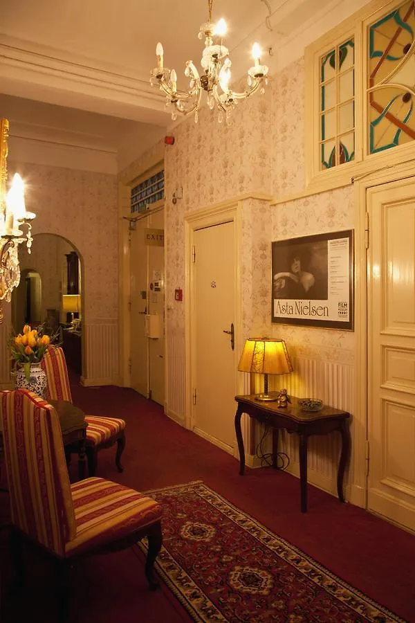 Hotel-Pension Funk Am Kurfuerstendamm Berlin 3*,
