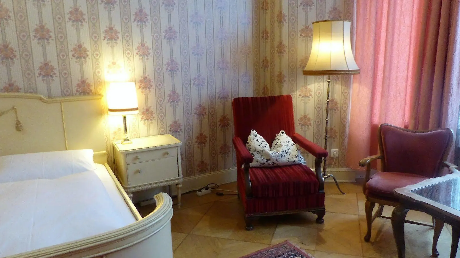 Hotel-Pension Funk Am Kurfuerstendamm Berlin